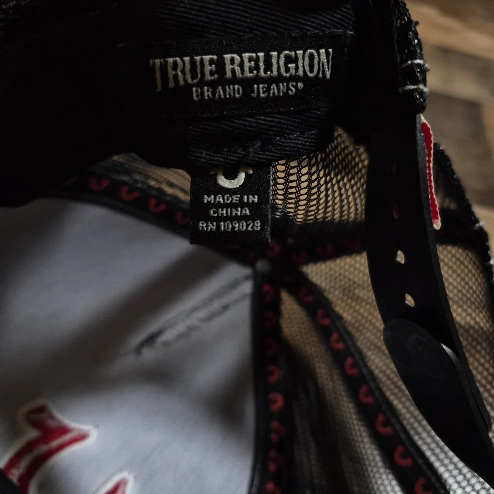 True Religion see photos